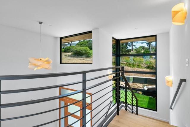 600 Sea View Terrace, La Selva Beach CA: https://media.crmls.org/mediaz/89eb2ba5-9ad2-400d-ae8a-f60dda6f2eb0.jpg