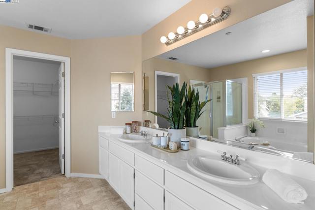 Image 36 of 60 For 6953 Bear Creek Dr