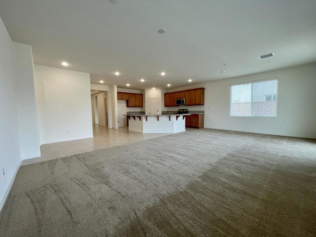 MLS #219135337DA image #4