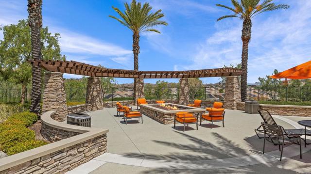 24008 Kestrel Court, Lake Elsinore CA: https://media.crmls.org/mediaz/89ed3191-ab7c-4780-9287-e2fbface10bf.jpg