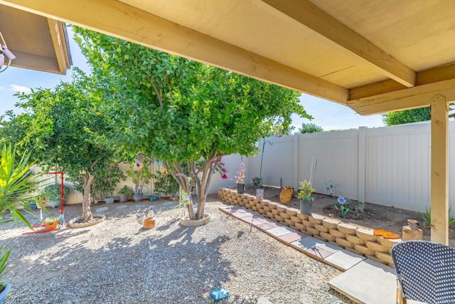27367 El Cajon Lane, Menifee CA: https://media.crmls.org/mediaz/89edb73a-9a49-4502-a01f-3db46647d1ba.jpg