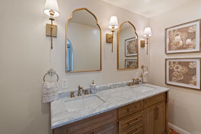 1920 Glennaire Drive, Escondido CA: https://media.crmls.org/mediaz/89ee571c-b36f-4e0b-b143-e697d7e9d8a4.jpg