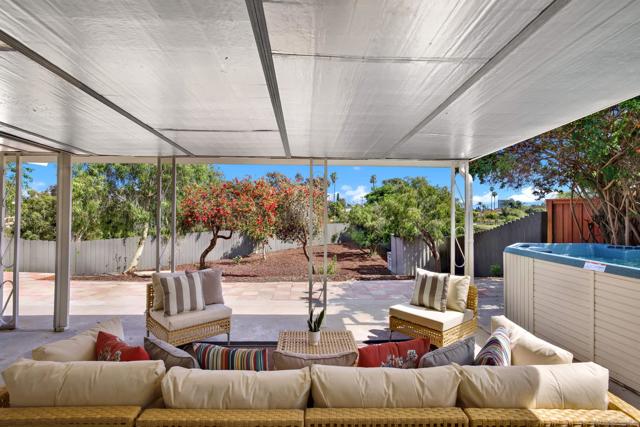 5403 Via Carancho, San Diego CA: https://media.crmls.org/mediaz/89efbe90-57c0-467e-a3d2-fccc568ad0f9.jpg