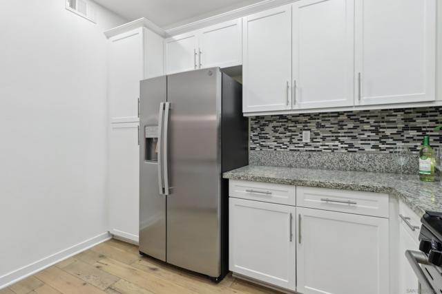 4537 Rainier, San Diego CA: https://media.crmls.org/mediaz/89f007a7-c804-487f-b919-afd16008be05.jpg