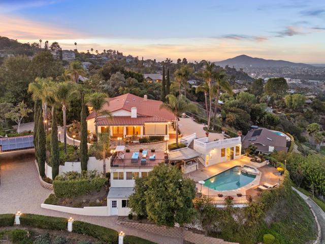 Detail Gallery Image 19 of 75 For 10310 Fuerte Dr, La Mesa,  CA 91941 - 7 Beds | 7/1 Baths