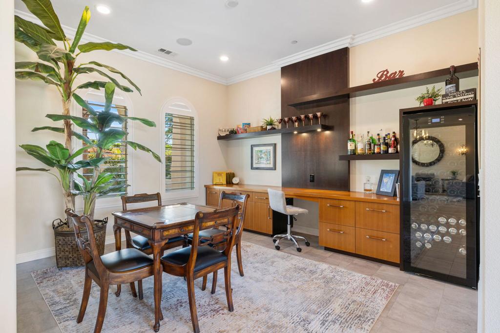 MLS #219138004DA image #6