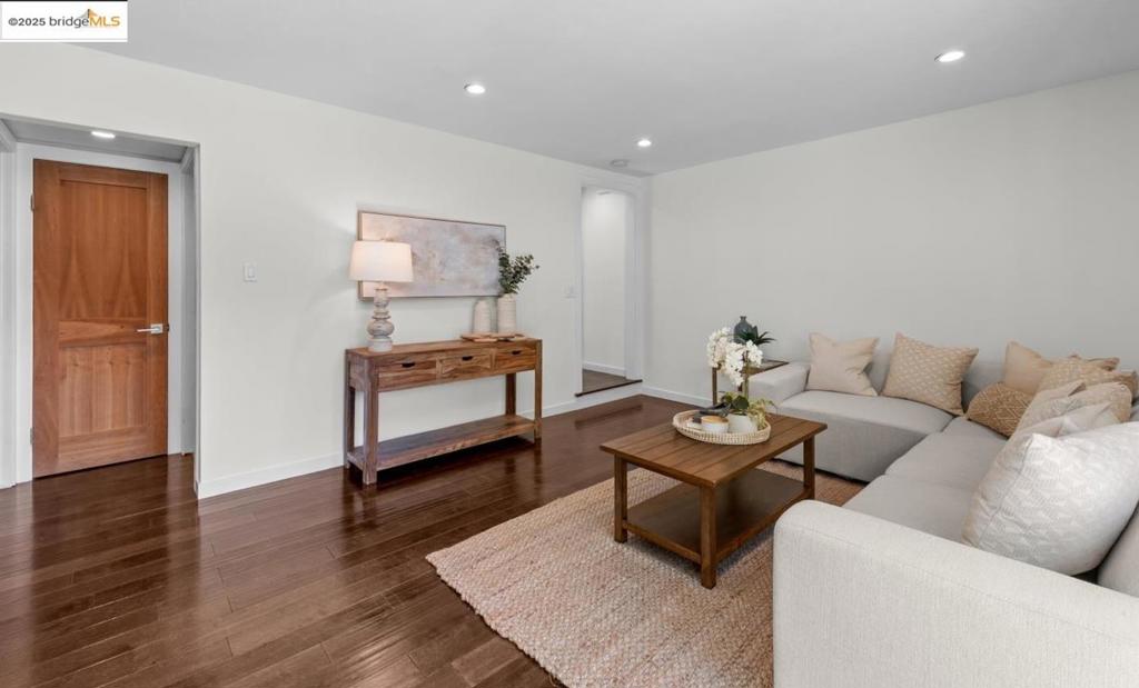 MLS #41113944 image #33