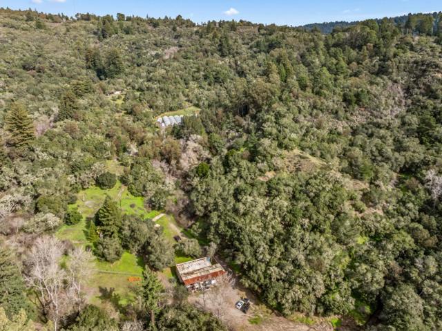 530 Apple Valley Lane, Watsonville CA: https://media.crmls.org/mediaz/89f28e28-e81e-421e-880d-59b21df6abdf.jpg