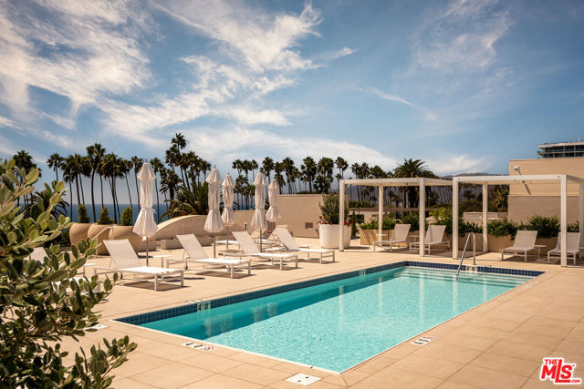 2 Bed Home for Sale in Santa Monica, California