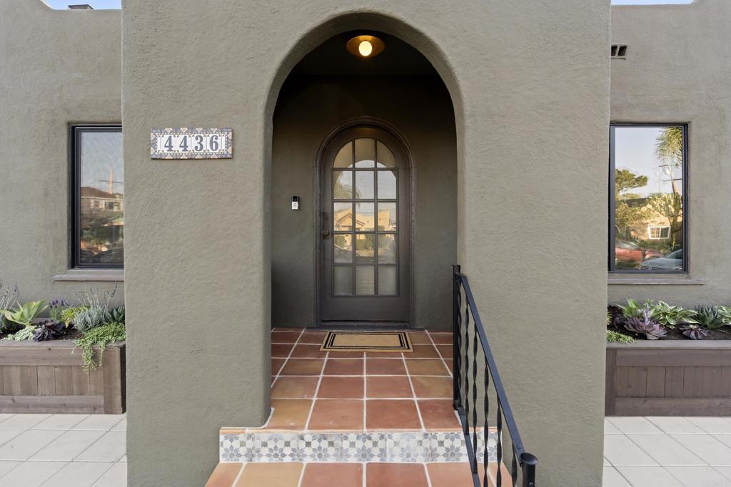 4436 Bancroft Street - photo 5