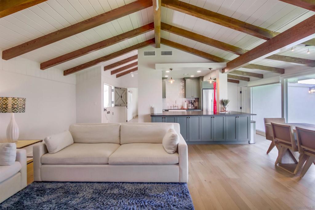 4242 Cosoy Way - photo 9