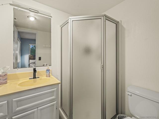 406 408 & 408B E Ave, Coronado CA: https://media.crmls.org/mediaz/89f48085-0986-4597-b71b-38e432a2c465.jpg