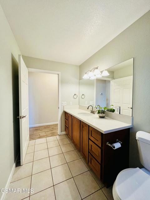 197 Creekside Circle, Sacramento CA: https://media.crmls.org/mediaz/89f5f1f3-f0f1-43f6-aa88-dfafe5d18a1c.jpg