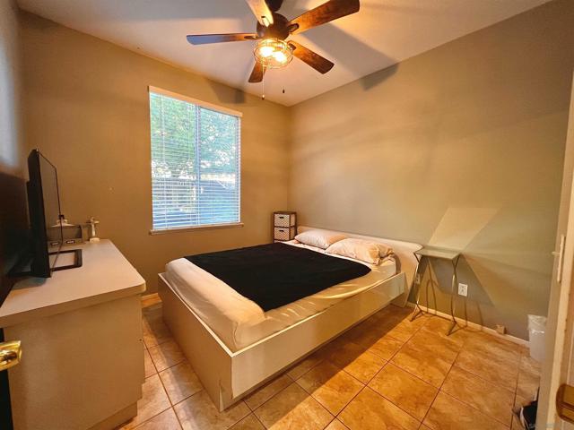 37710 Sprucewood Ln, Murrieta CA: https://media.crmls.org/mediaz/89f5f614-b016-4ab9-8eee-dbb59138336e.jpg