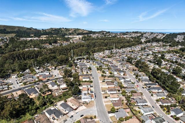 2621 Heather Lane, San Bruno CA: https://media.crmls.org/mediaz/89f60df1-6892-478a-a13a-972b4605aeed.jpg