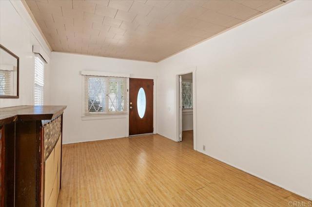 Detail Gallery Image 13 of 46 For 3379 Roosevelt St. St, Carlsbad,  CA 92008 - – Beds | – Baths