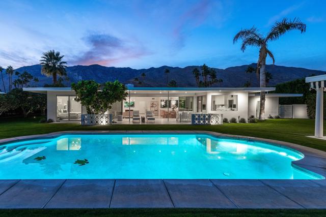 2622 S Calle Palo Fierro, Palm Springs CA: https://media.crmls.org/mediaz/89f89d7c-71ea-4ee8-89f3-ec8aa39387fb.jpg