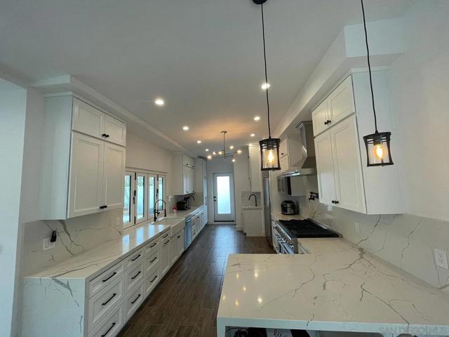 4811 Appleton, San Diego CA: https://media.crmls.org/mediaz/89f93391-1869-4169-b99b-40e1e9c9e145.jpg
