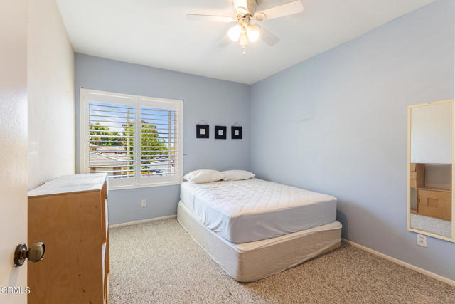 6613 Sargent Lane, Ventura CA: https://media.crmls.org/mediaz/89fa70e9-b4a2-4a8d-b4dd-7cc3e725ea60.jpg