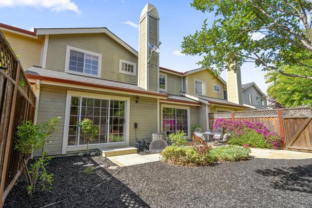 2960 Massih Court, Campbell CA: https://media.crmls.org/mediaz/89fb2493-2cf6-4be1-baef-2b842cef7300.jpg