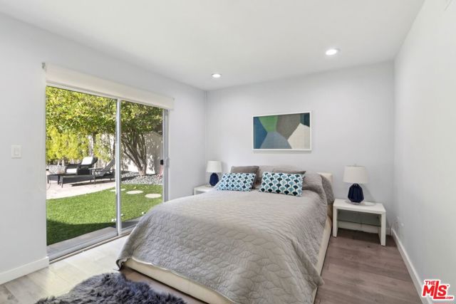 15539 Hamner Drive, Los Angeles CA: https://media.crmls.org/mediaz/89fb755f-63ec-4d8f-abec-eb16134df71f.jpg