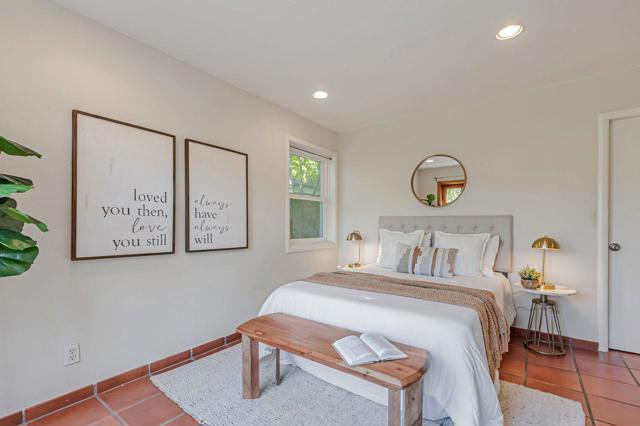 991 E Taylor Street, San Jose CA: https://media.crmls.org/mediaz/89fc2d4f-2a97-41bc-84a0-717a77d92c81.jpg