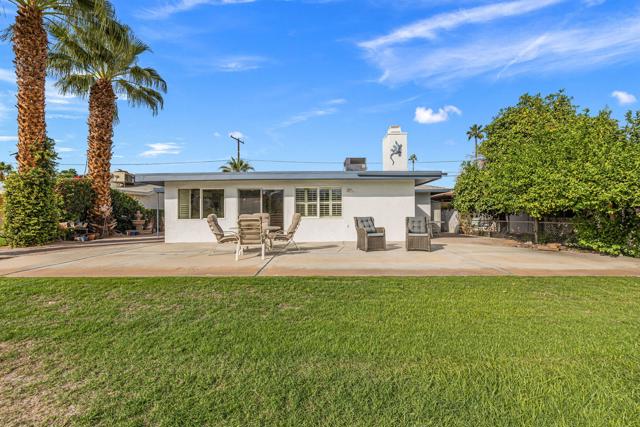 77235 Minnesota Avenue, Palm Desert CA: https://media.crmls.org/mediaz/89fc8678-ef9b-464d-bdcd-688757b6075e.jpg