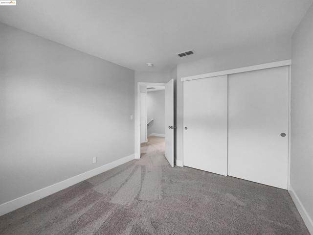 1176 Shadowcliff Ct, Brentwood CA: https://media.crmls.org/mediaz/89fd48d3-b076-44af-a11b-b8715875a435.jpg