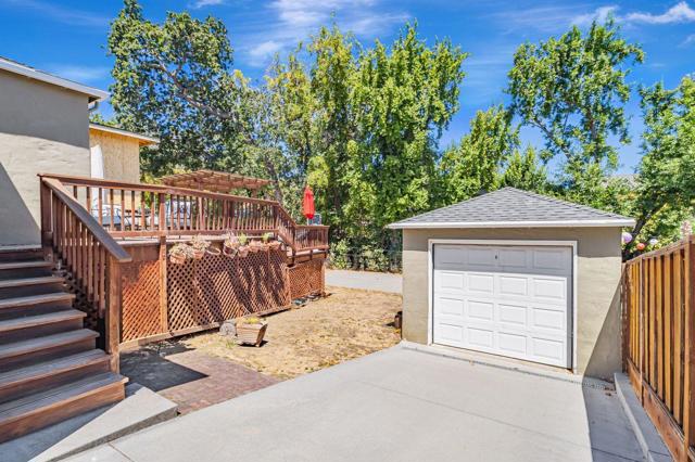 2534 Howard Avenue, San Carlos CA: https://media.crmls.org/mediaz/89fd568a-55b9-48a0-9f24-427a0ffe7b78.jpg