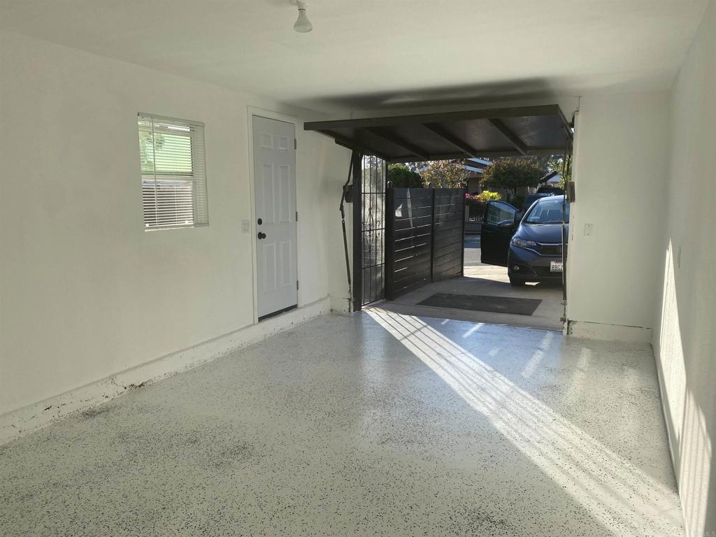 841 40th St. - photo 11