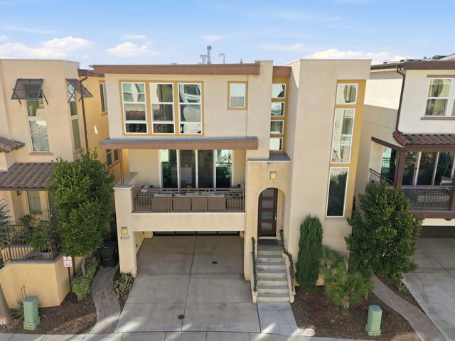 8337 Summit way, San Diego CA: https://media.crmls.org/mediaz/89fea7b6-d9a3-4a66-82ba-30a45baad600.jpg
