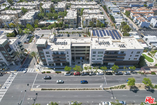 552 E Carson Street, Carson CA: https://media.crmls.org/mediaz/89fee29f-b9ec-458e-8074-149087022ef5.jpg