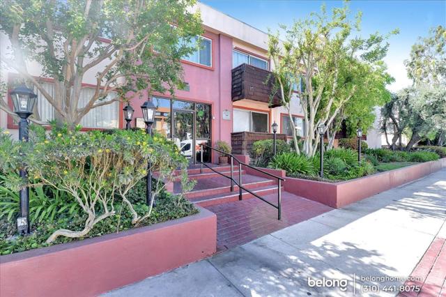 5349 Newcastle Avenue 62 Encino, California Lovely condominium in Newcastle Manor is calling you home! Finished in tile and cherry wood flooring, this two-bedroom oasis features an open floor plan for the living, dining, and kitchen areas, and a wide balcony overlooking the community pool. Fully-fitted kitchen includes stainless steel appliances, granite countertops, and plenty of storage. Well-proportioned bedrooms can fit a California King-sized bed easily, with the master bedroom including a walk-in closet and an ensuite bath. This home allows cats and comes with 2, secure carport parking spots! Community amenities include a swimming pool, sauna, laundry room, outdoor BBQ area, and fitness center. Newcastle Manor is a well-located complex in Encino conveniently near Ventura Blvd, the 101, 405, and public transport lines 154, 239, and the 150/240. Grocery trips are easy with Whole Foods, Gelson's, Trader Joe's less than a mile away. Popular local restaurants Mora Italiano and the Dark Horse Tavern are also nearby!