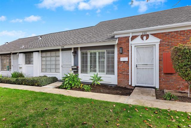 2337 Minuteman Way, Costa Mesa, CA 92626