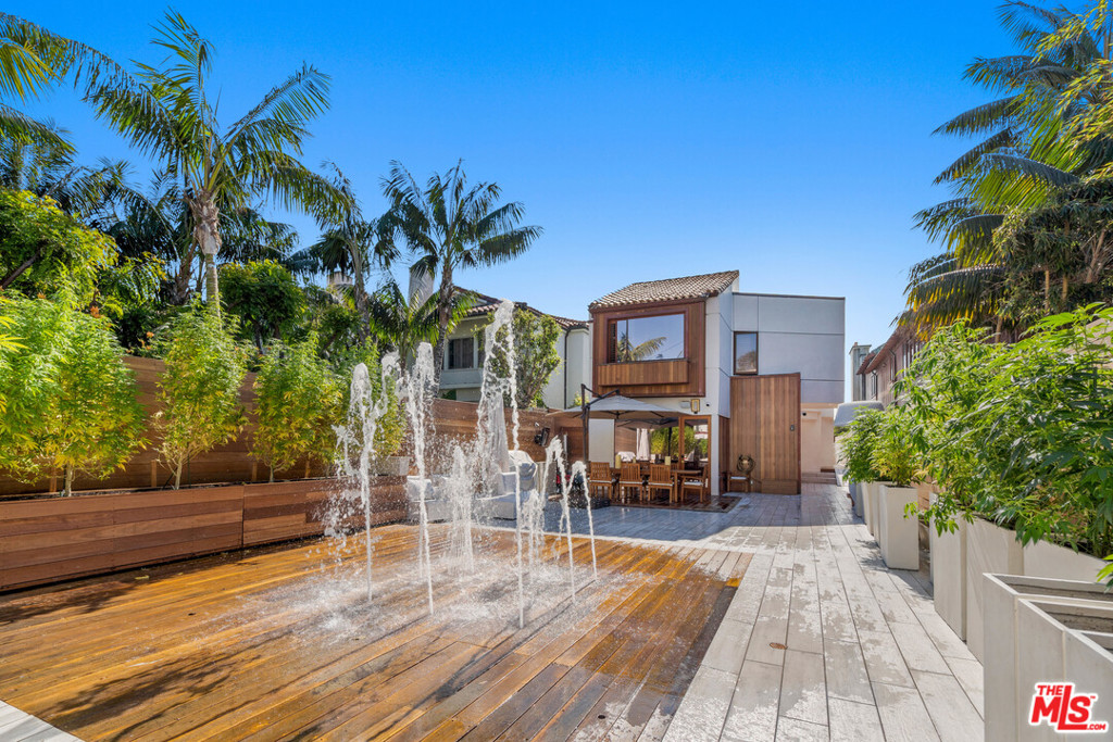 23768 Malibu Road