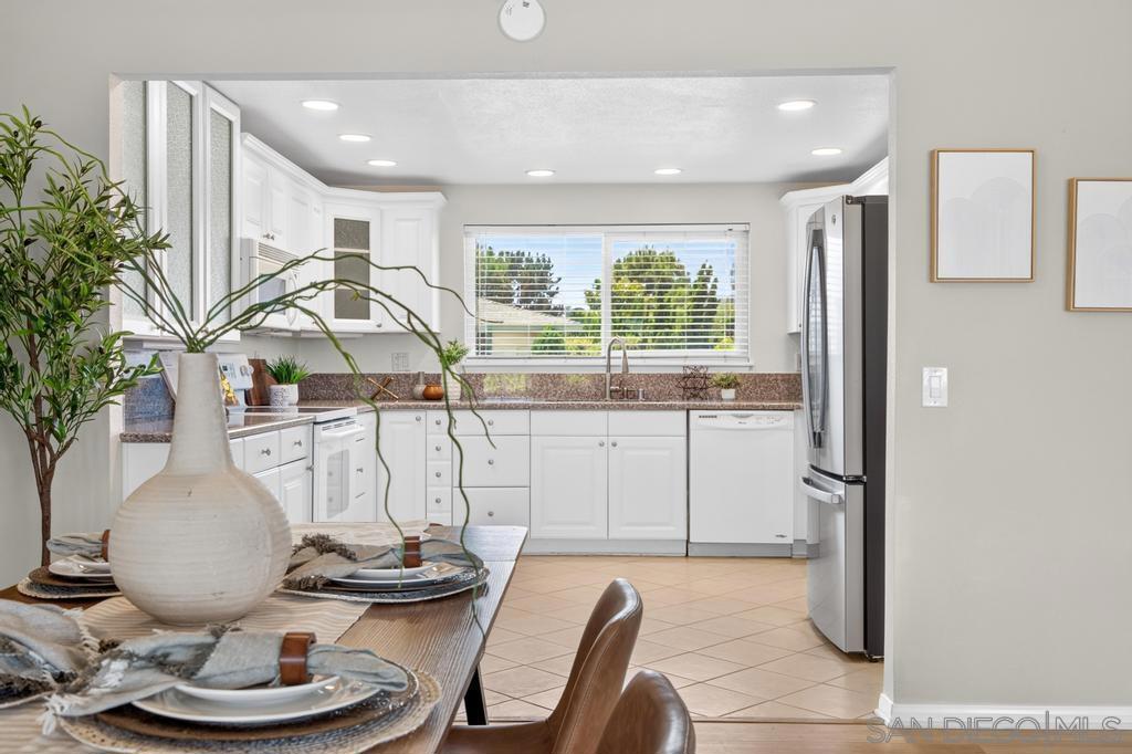 16749 Obispo Ln - photo 14