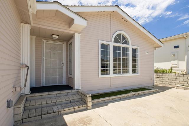 Home for Sale in Vista