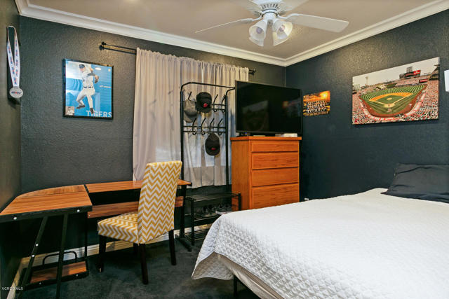 1210 Elder Street, Oxnard CA: https://media.crmls.org/mediaz/8a0280da-881a-48d9-b875-74a0d73683c2.jpg