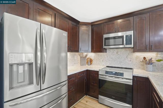 304 Birch Ridge Dr, Rio Vista CA: https://media.crmls.org/mediaz/8a02d6bb-f860-4156-86de-cd2c4db896cd.jpg
