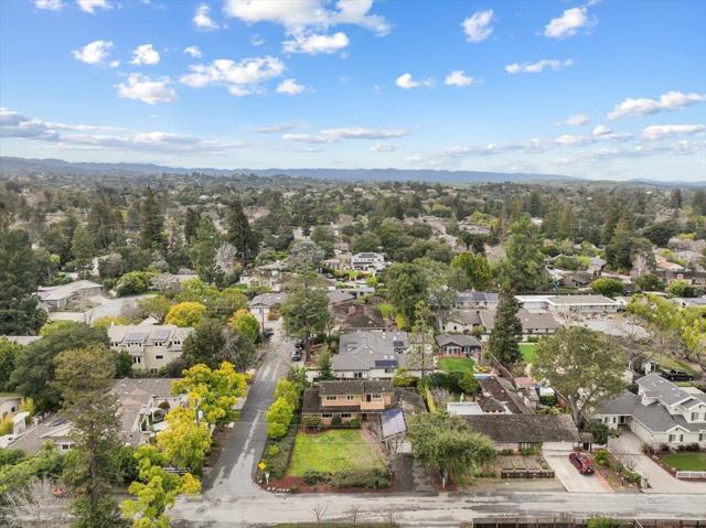 258 Cherry Avenue, Los Altos, California 94022, 5 Bedrooms Bedrooms, ,3 BathroomsBathrooms,Single Family Residence,For Sale,Cherry,ML81996005