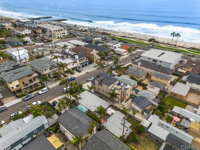 152 54 Redwood Avenue, Carlsbad CA: https://media.crmls.org/mediaz/8a08c680-8e84-45fc-a524-cdcd1a5d0417.jpg