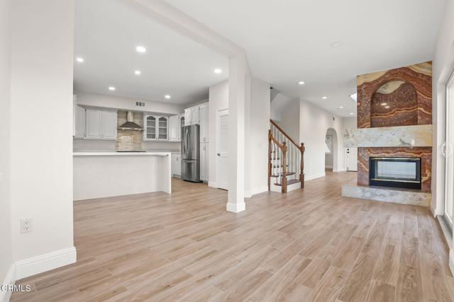 Detail Gallery Image 18 of 68 For 920 Glen Oaks Bld, Pasadena,  CA 91105 - 3 Beds | 3/1 Baths