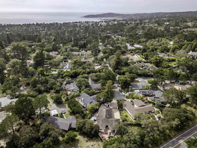 Detail Gallery Image 35 of 38 For 3540 Oak Pl, Carmel,  CA 93923 - 4 Beds | 3 Baths