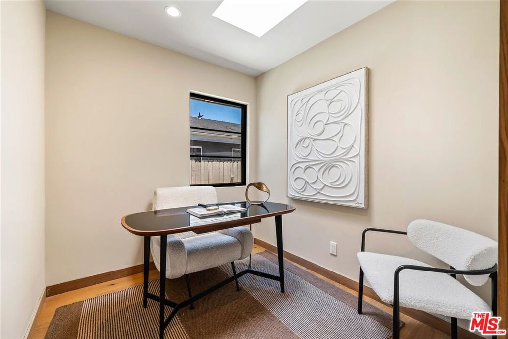 14537 Hesby StreetSherman Oaks img 7