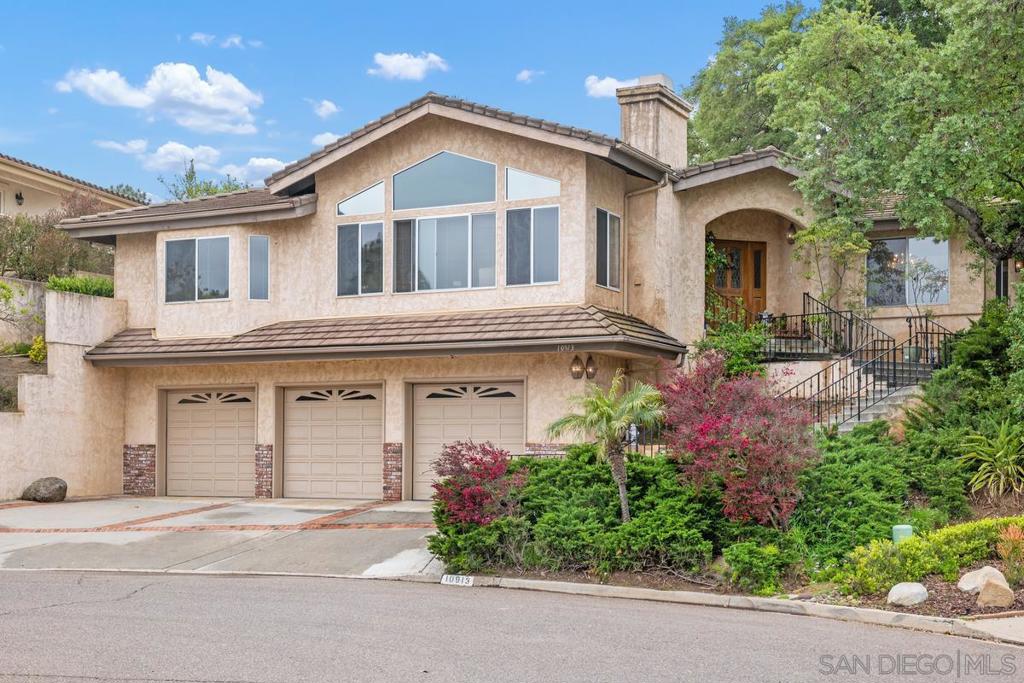 10913 Treeside Ln