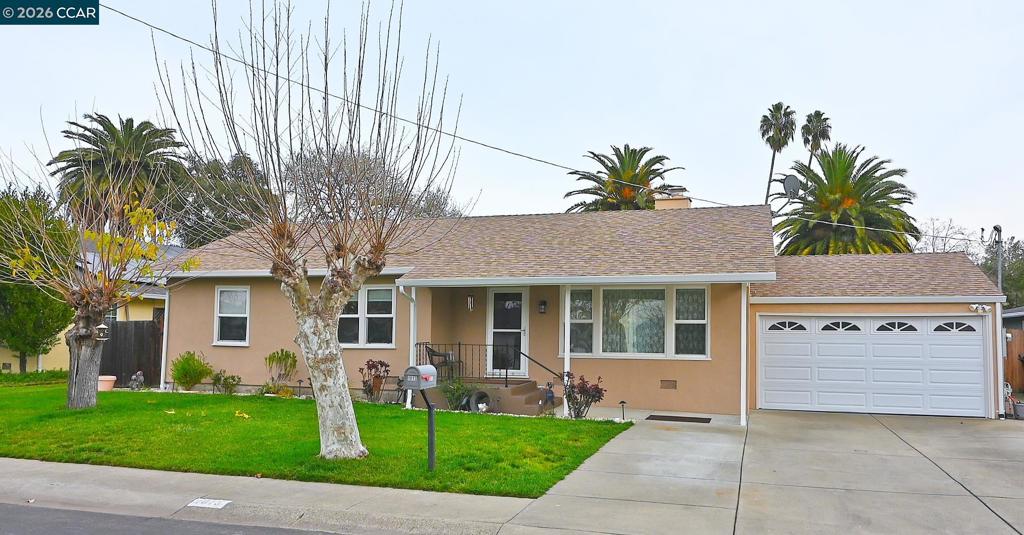 1013 Pleasant Valley Dr