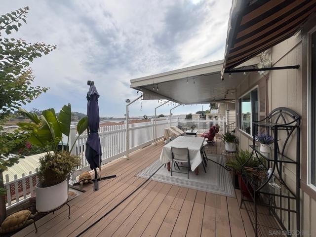 1930 W San Marcos Blvd, San Marcos CA: https://media.crmls.org/mediaz/8a0d6273-2905-4fd5-8ea7-b6d566221c32.jpg