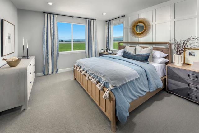 340 Summer Morning Drive, Hollister CA: https://media.crmls.org/mediaz/8a0d980a-31c3-48a1-a62b-c4b7459b7dc9.jpg