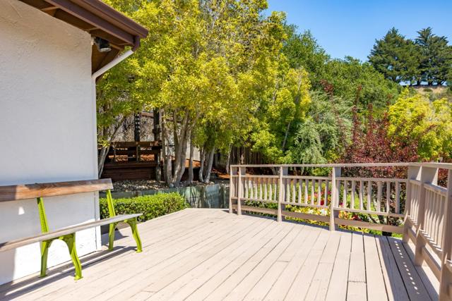 220 Hidden Valley, Soquel CA: https://media.crmls.org/mediaz/8a0dede3-baf2-47e8-8c6d-598cf6b51fec.jpg