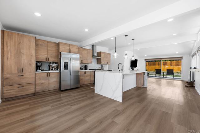 6252 Lake Albano Avenue, San Diego CA: https://media.crmls.org/mediaz/8a0f1ad9-5400-4869-b91d-115a0bcaa45c.jpg